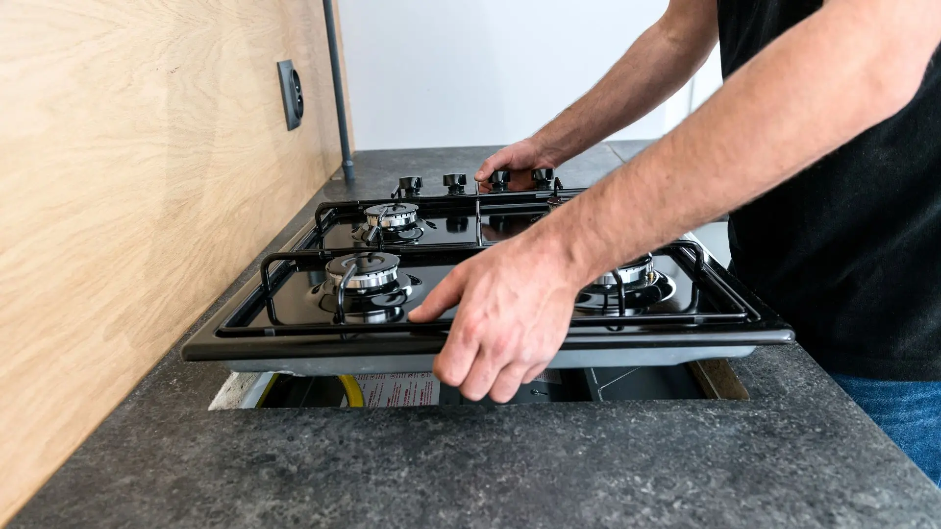 Gas stove installation services in Tampa Bay for safe and professional setup.